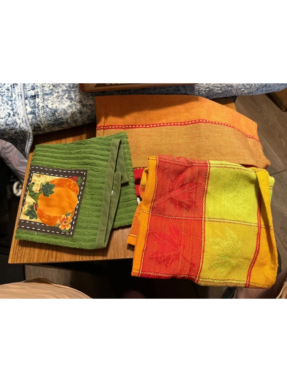 Harvest Hollow Country Store Wooden Basket with Autumn Themed Towels